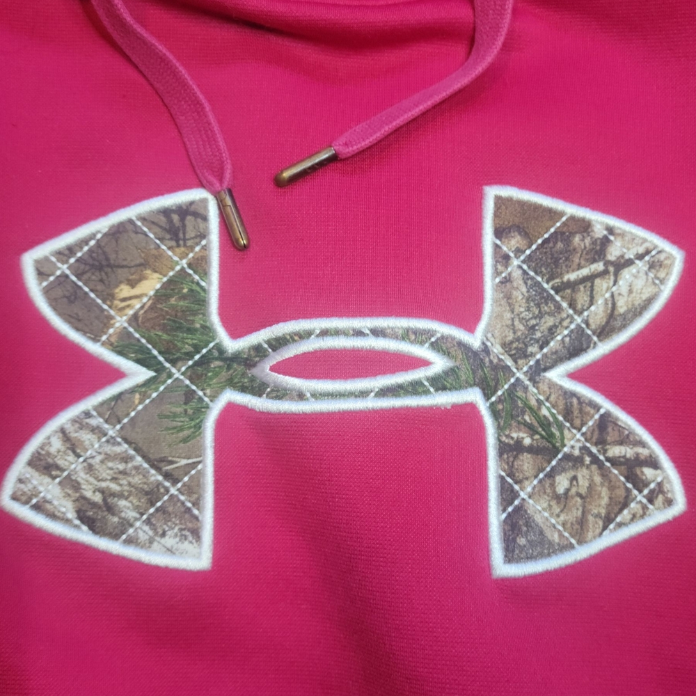 UNDER ARMOUR - Womans Pink Hoodie With Green Camouflage Detailing Size Medium - Picture 6 of 8